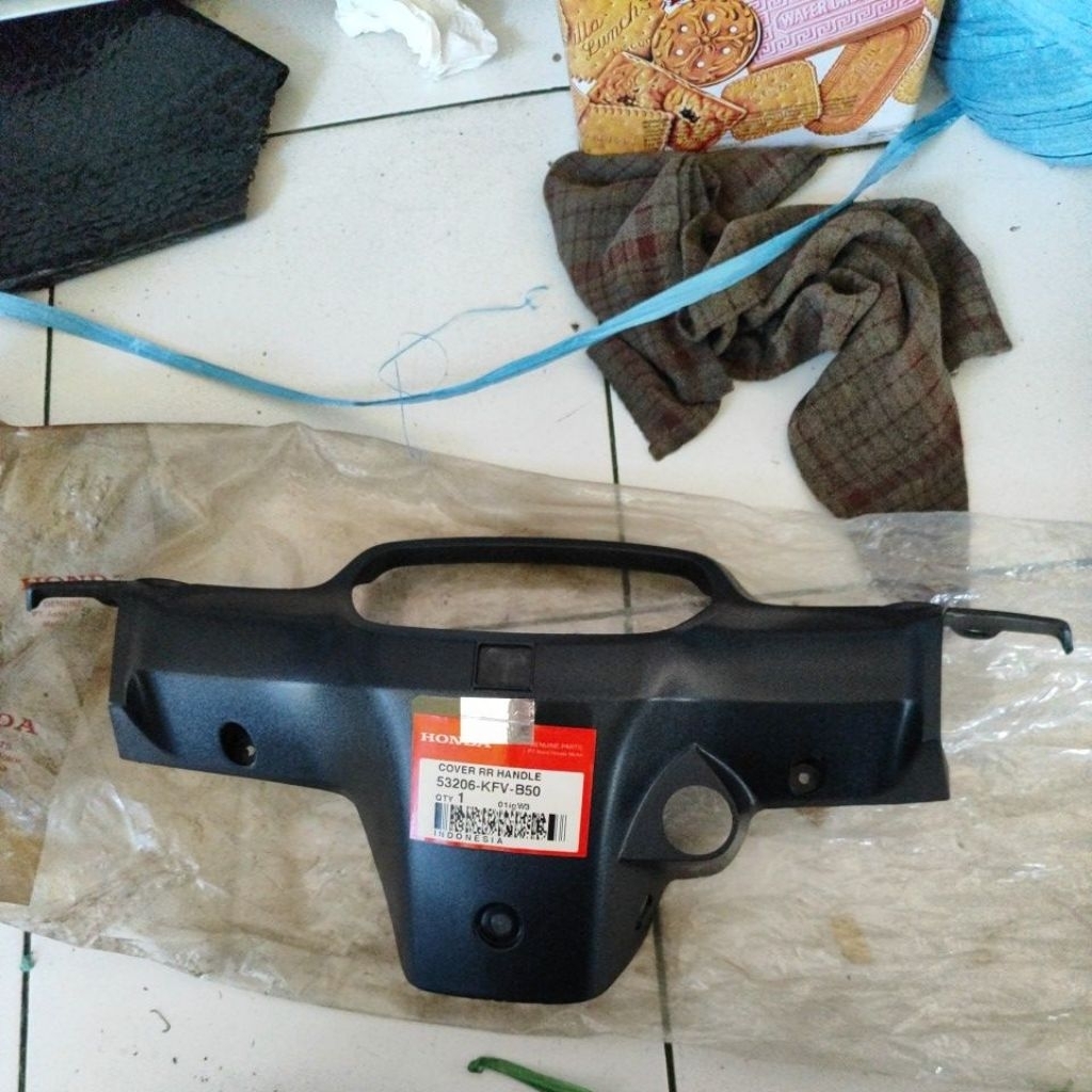 Cover Batok Depan. Bagian Belakang Honda Legenda 2 Original AHM 53206-KFV-B50 HONDA
