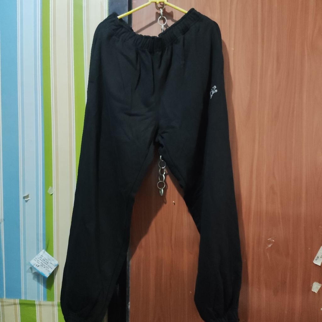 Celana Jogger LMC