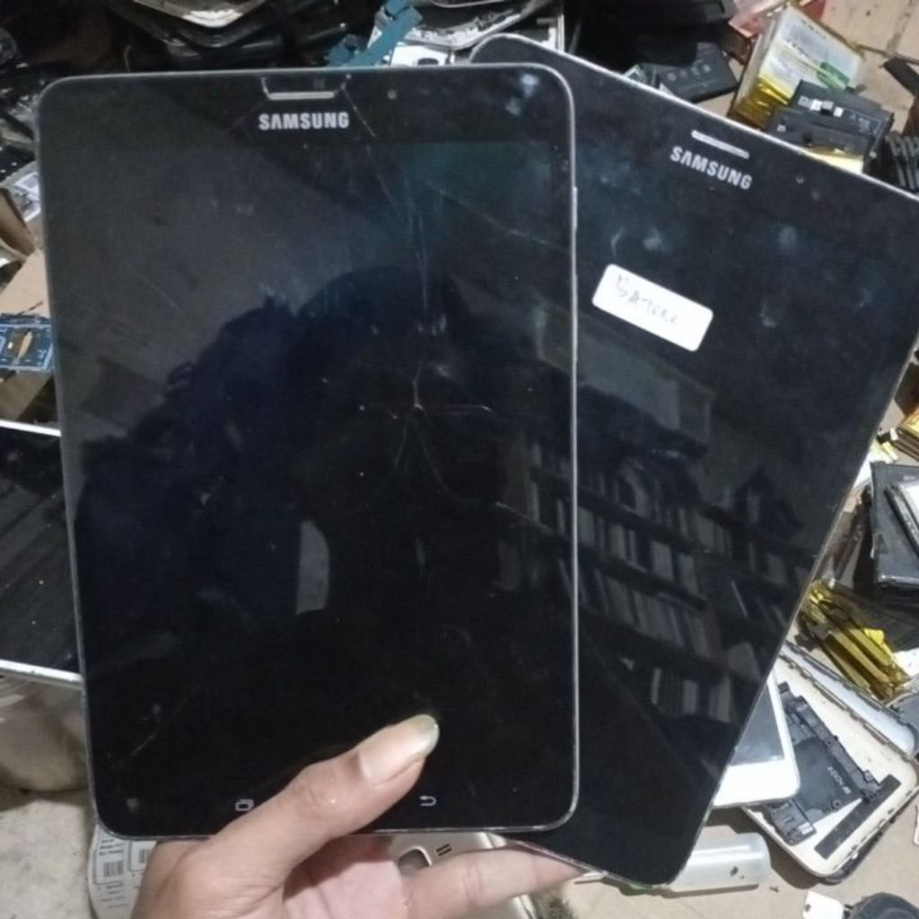 TAB SAMSUNG S2 T719 MINUS TS/TC BACA DESKRIPSI