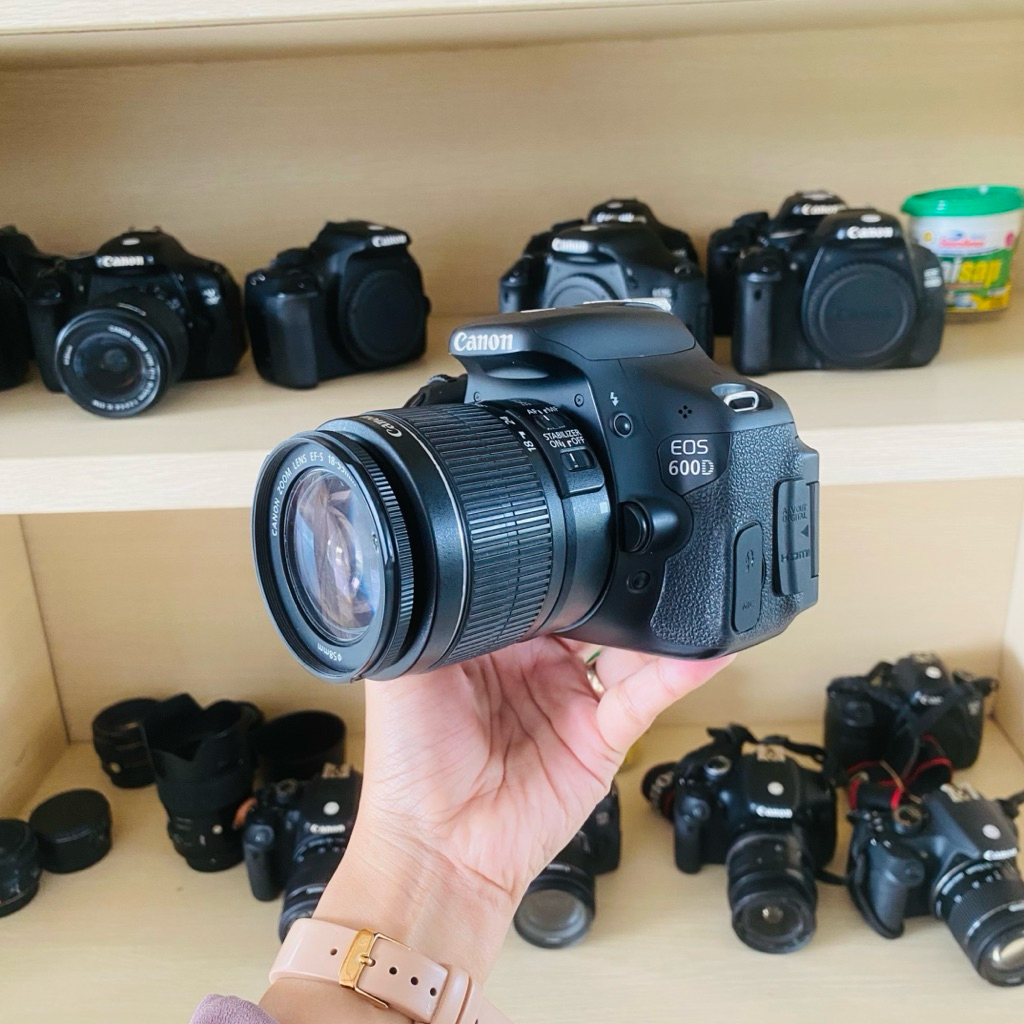 Kamera CANON DSLR 600d