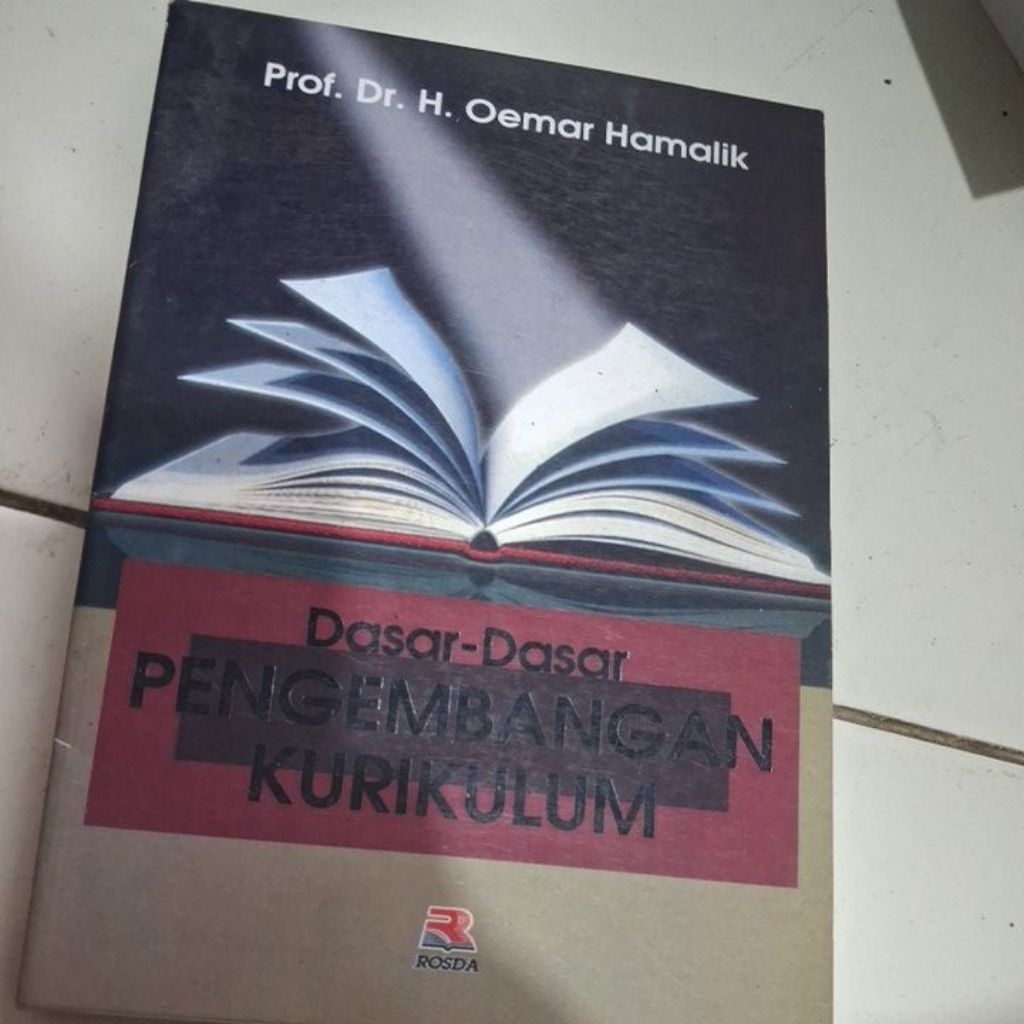 DASAR DASAR PENGEMBANGAN KURIKULUM