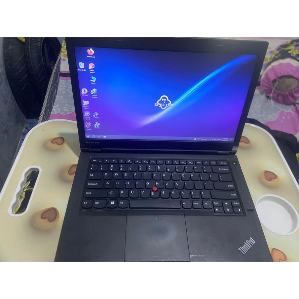 LAPTOP THINKPAD T440P i5 4300m RAM 8GB PENYIMPANAN 500GB ada minus ringan
