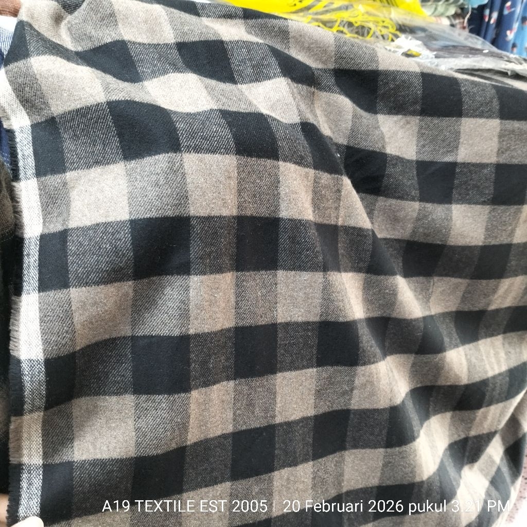 HARGA/0,5 M | BAHAN FLANEL MOTIF KOTAK CATUR | KAIN FLANNEL MOTIF | KAIN KOTAK BALI CATUR