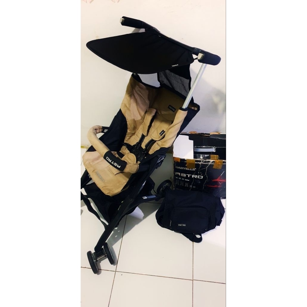 stroller Merk BABYELLE ASTRO