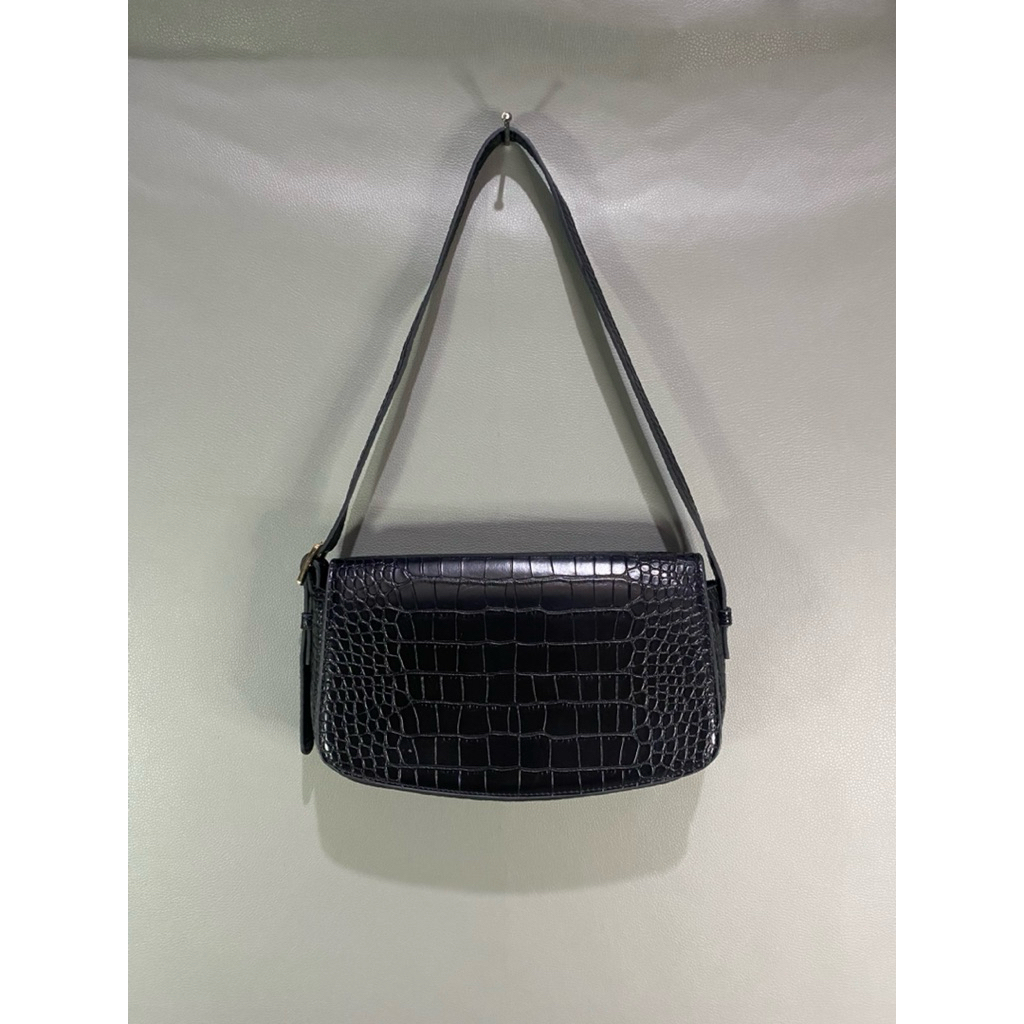 Shoulder Bag Mango / Moon Bag Mango / Black Mini Croco Bag Mango / Tas Bahu Mango / Mango Minimalist