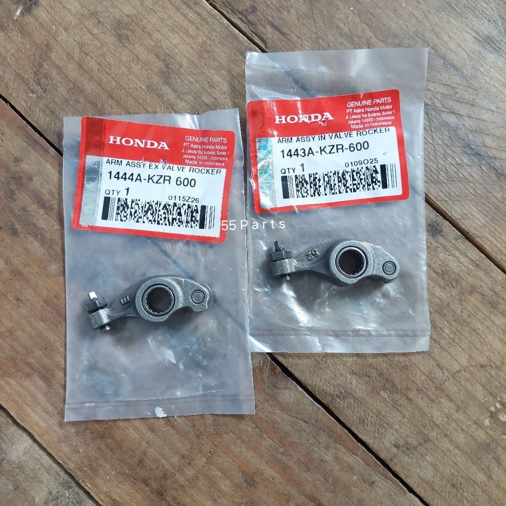 Arm Assy In Ex Valve Rocker Templar Vario 125 150 PCX ADV 150 Original 1443AKZR600 / 1444AKZR600