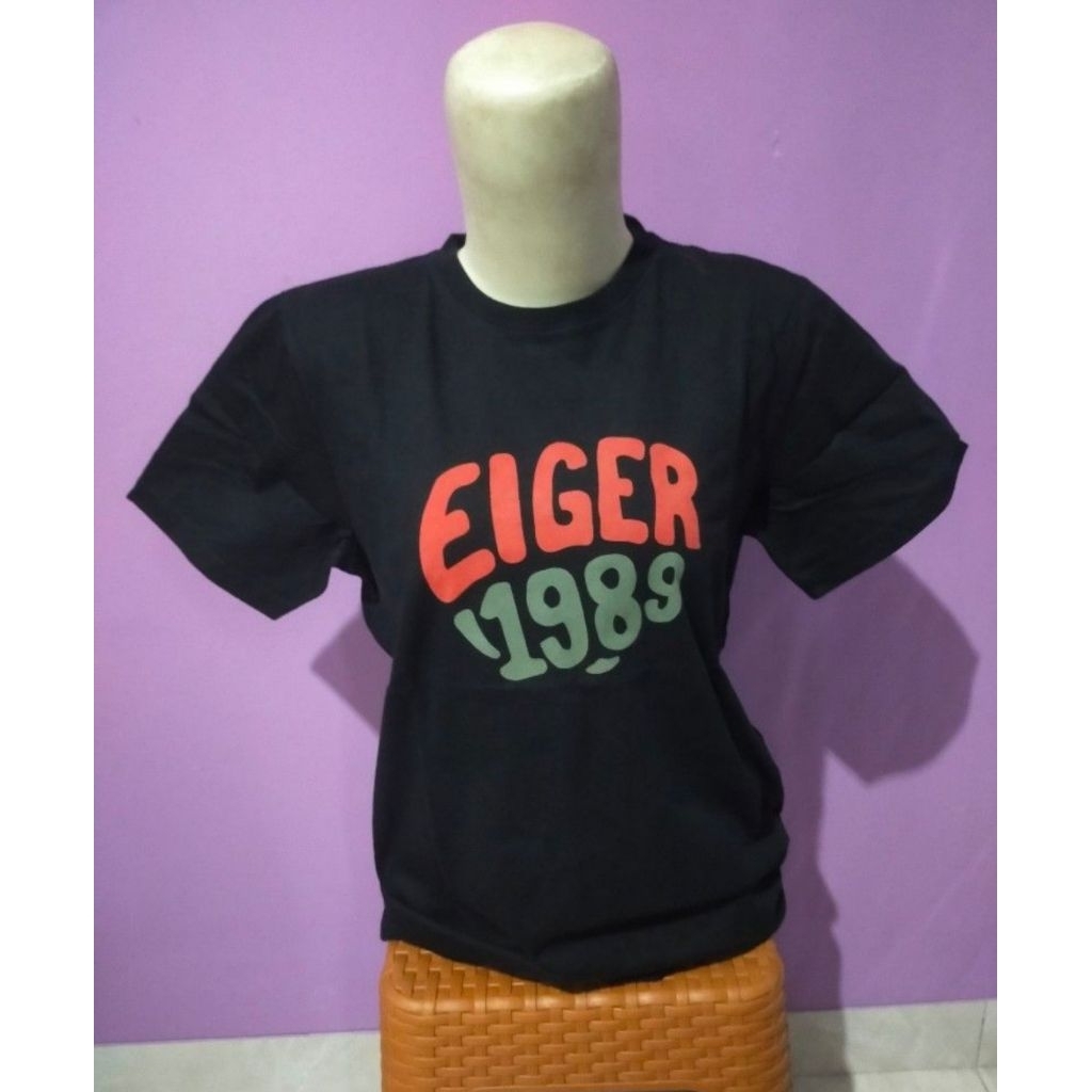 Kaos Wanita Eiger Hitam