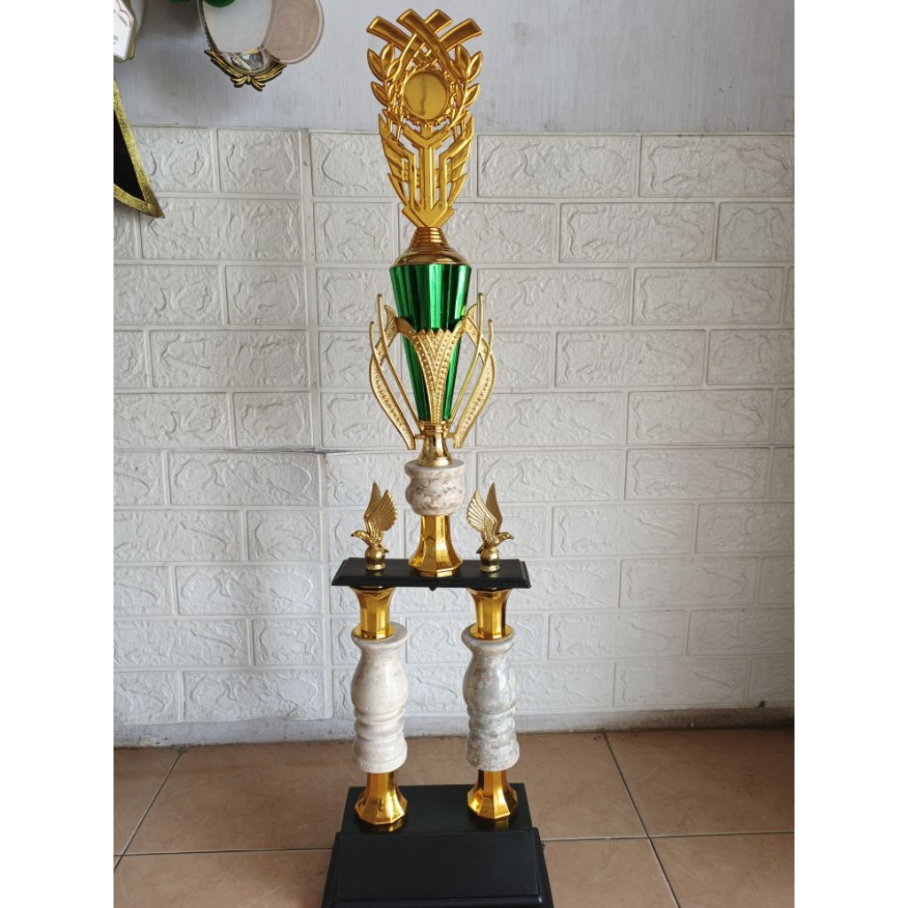 piala marmer kaki 2