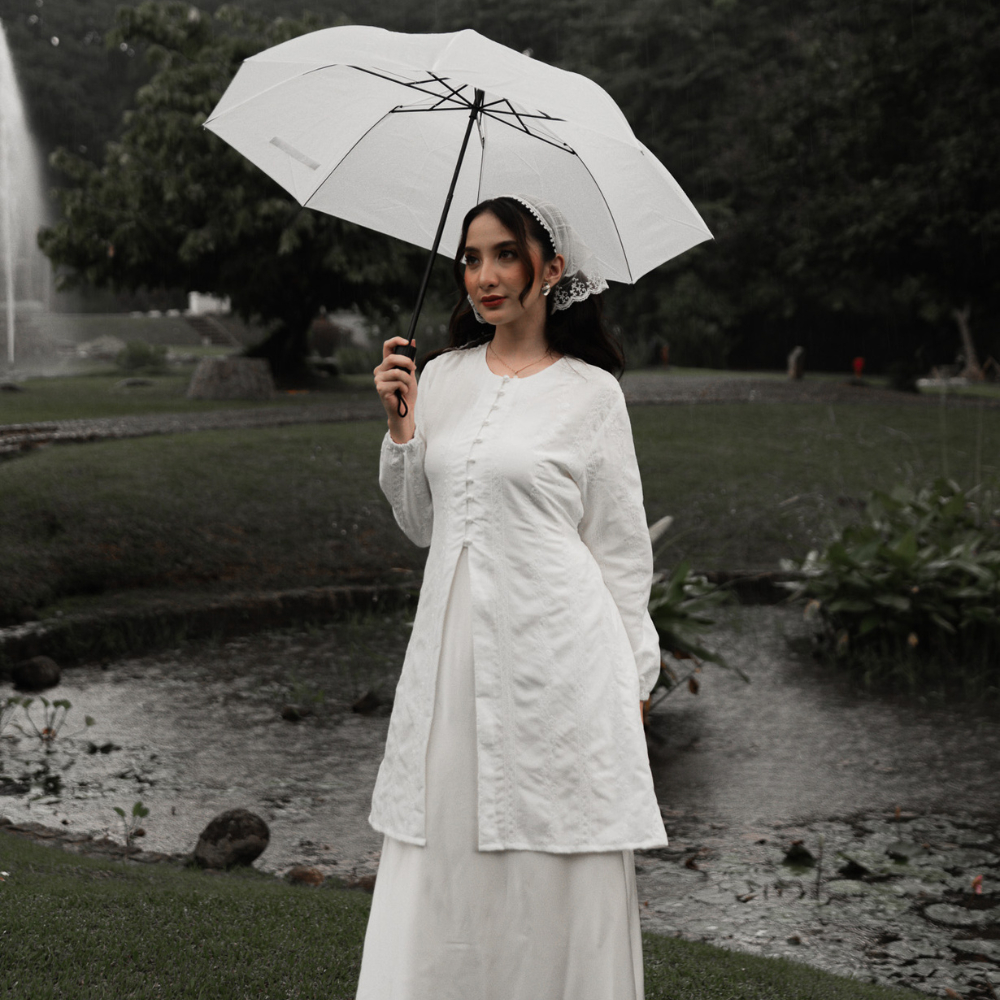 Davelline Calissa Outer Kebaya Tunik Lengan Panjang