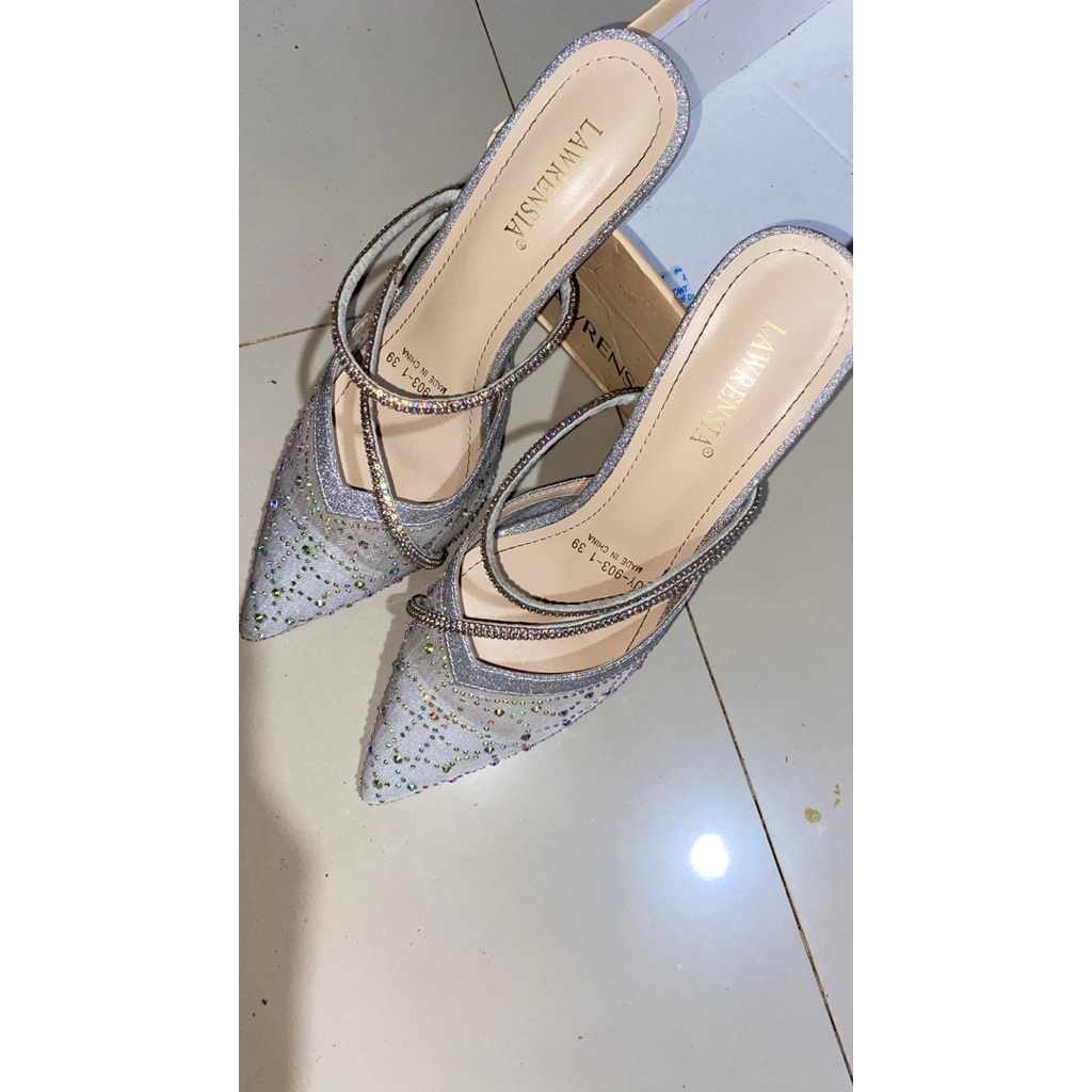 preloved heels lawrensia