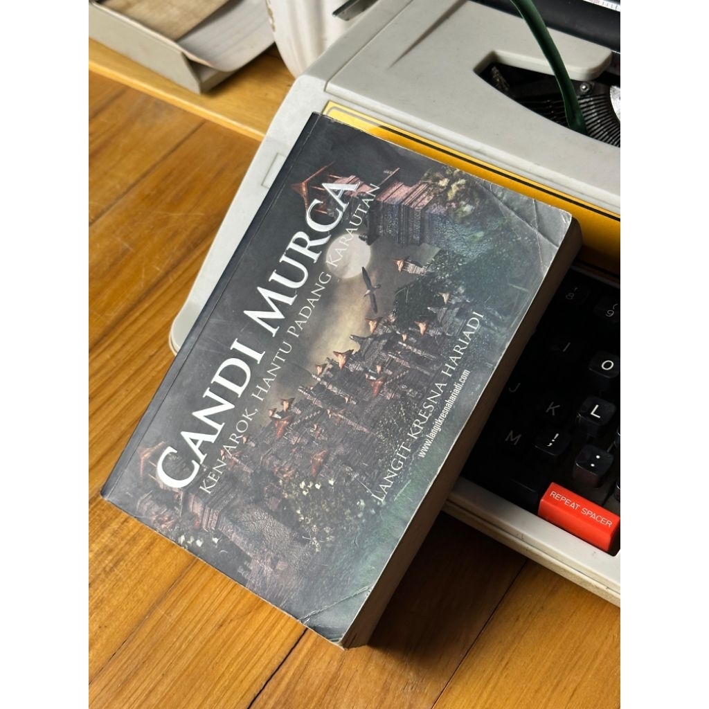Buku Candi Murca -Langit Kresna Hariadi