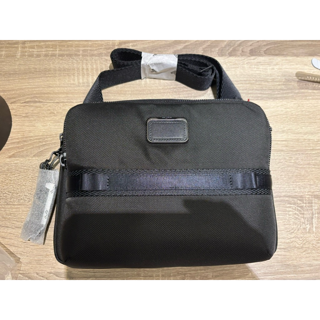 Tas slempang TUMI ORIGINAL