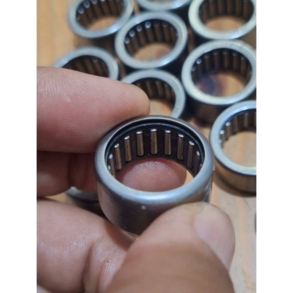 Roller / Bearing Laher Bambu Needle As Ayun Vespa PTS 90 100 50cc Darling Special