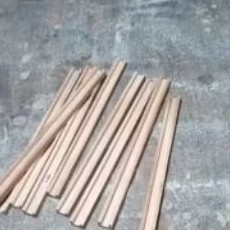 kanal U miniatur truk