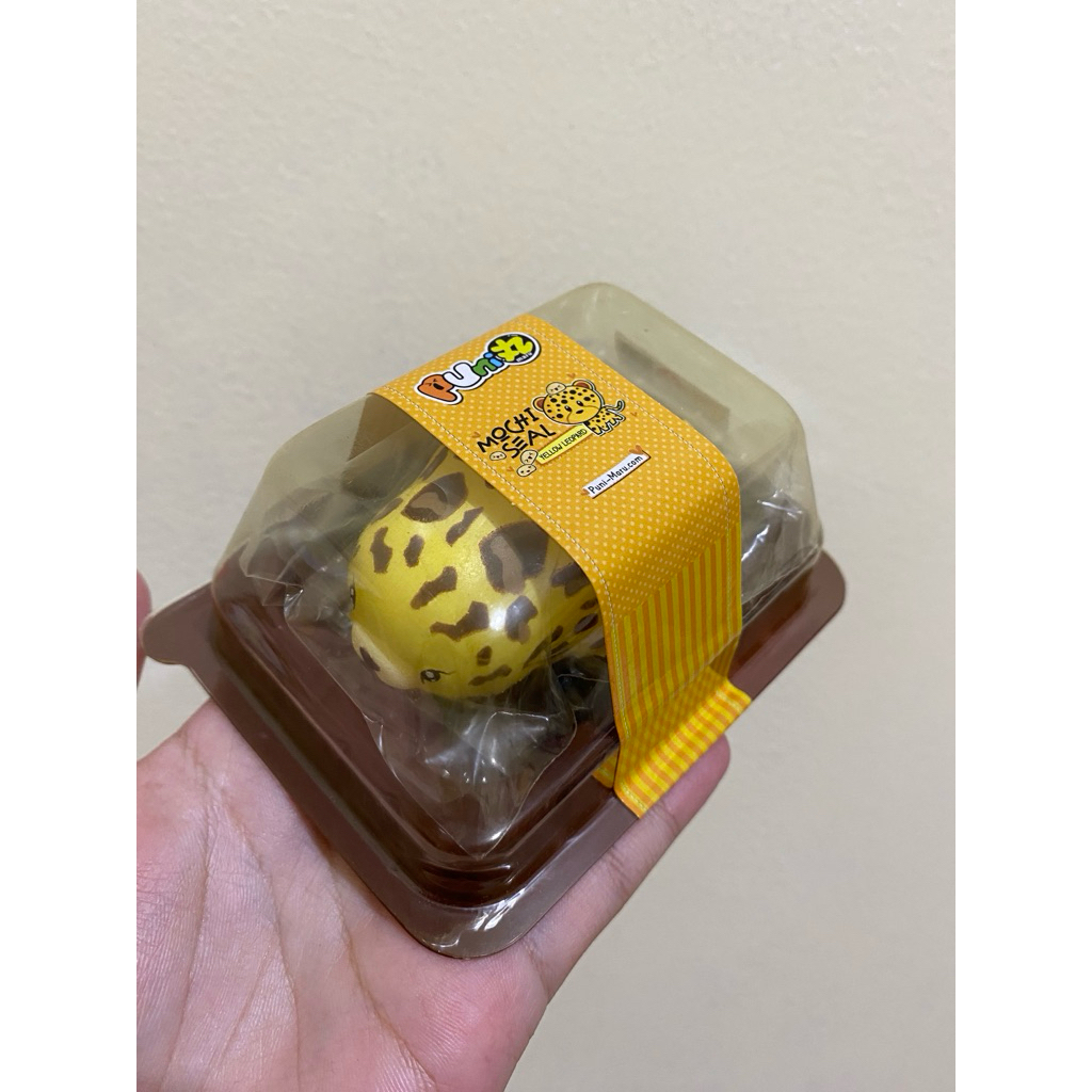 Mini mochi seal leopart (super rare)