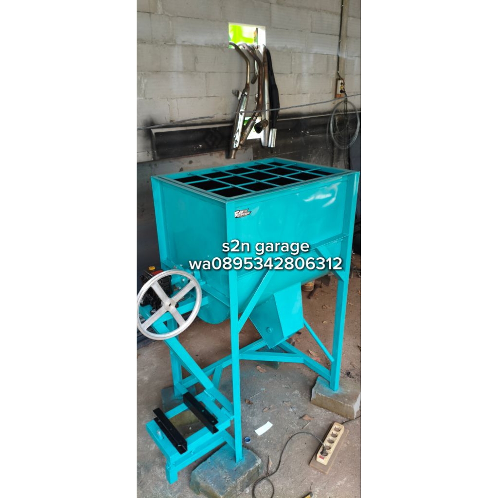 mixer pengaduk pakan ternak