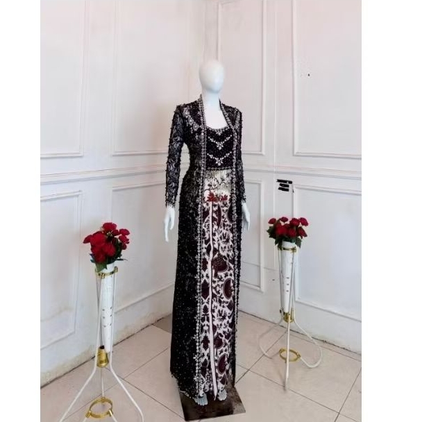 kebaya kutu baru hitam