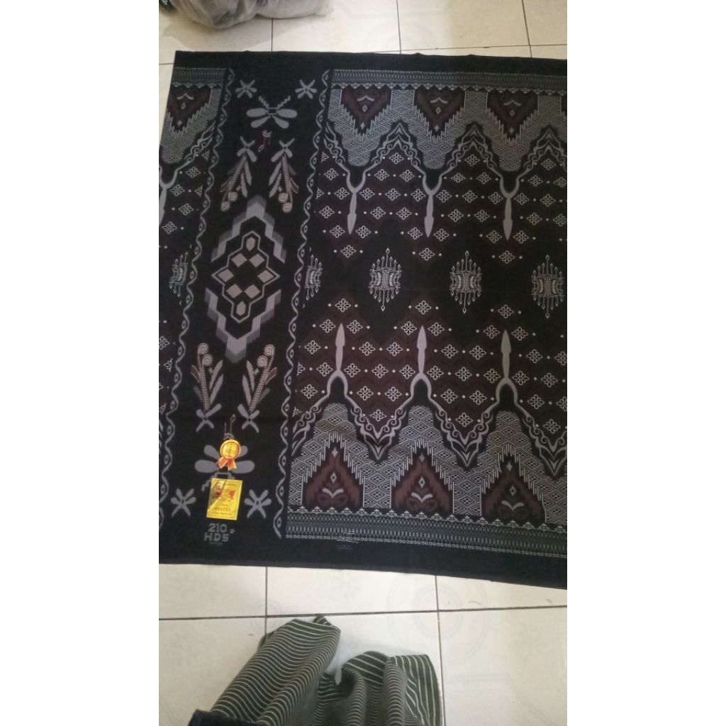 sarung HDS motif terbaru sarung samarinda sarung jumbo pria atau wanita