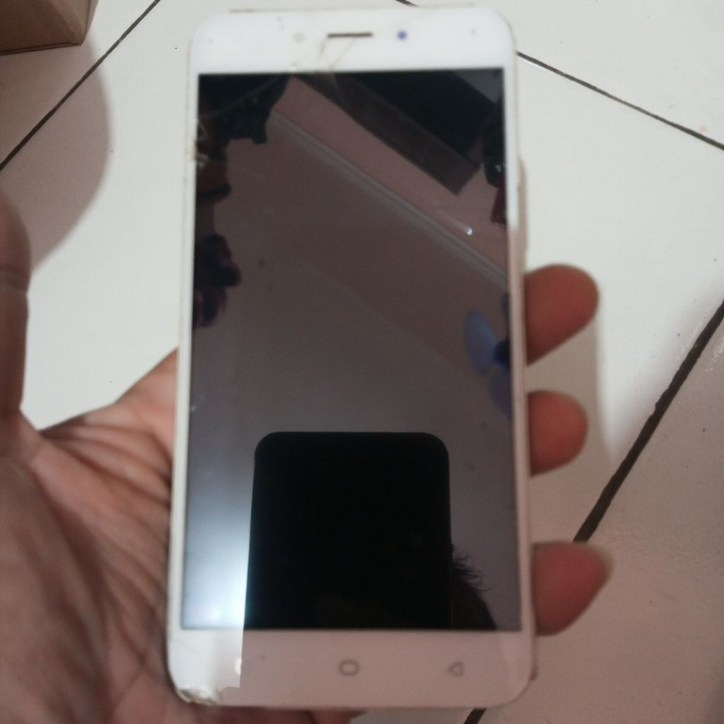 lcd touchscreen frame Oppo a71 minus.