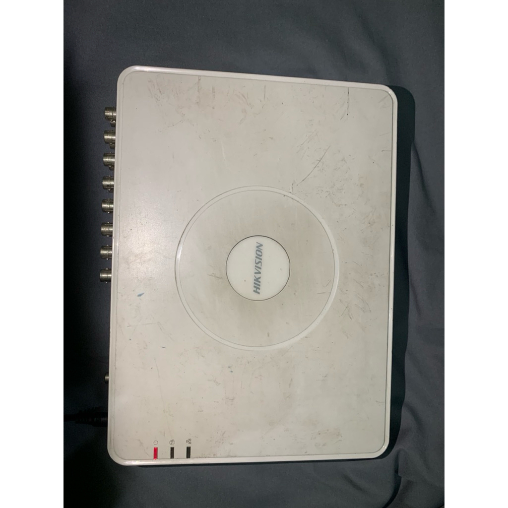 DVR hikvision bekas 16 chenel