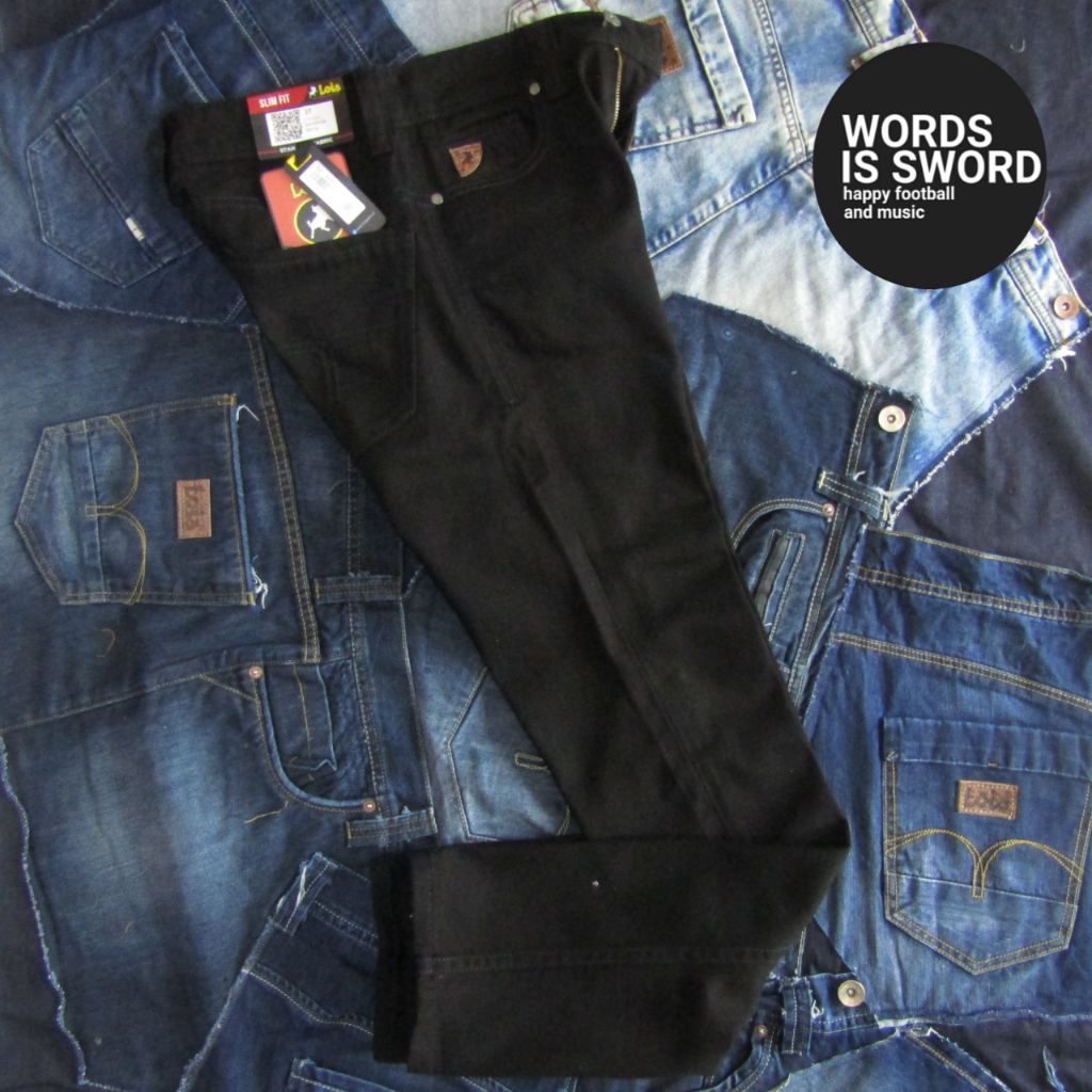 LOIS JEANS CELANA HITAM SLIM FIT - CFL121H -
