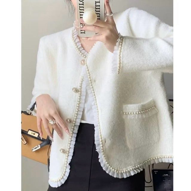 Korean Cardigan Sweater bulu renda broken white (Preloved)