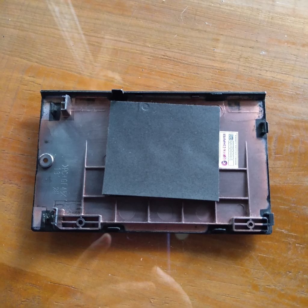 tutup hardisk laptop Fujitsu e736
