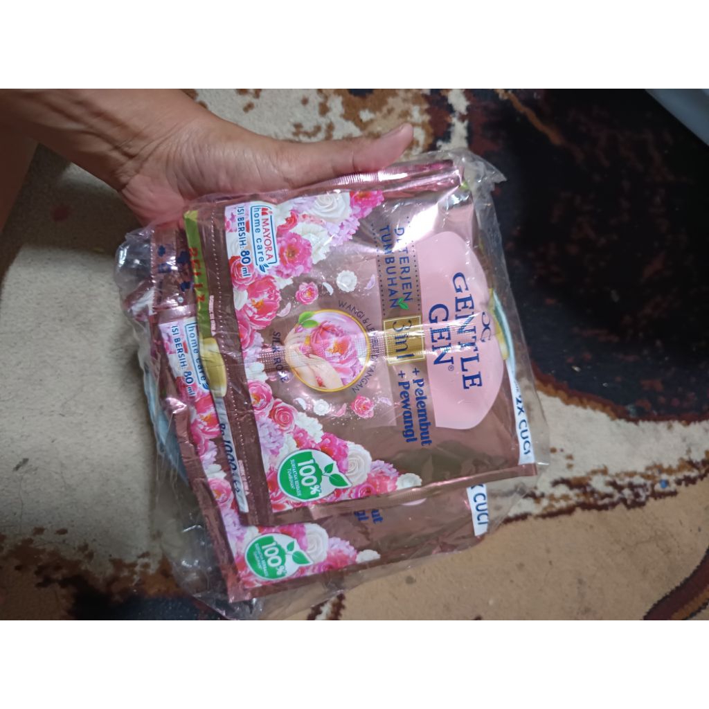 Detergen cair Gentle Gen isi 16 sachet Gratis Piring Gentle Gen