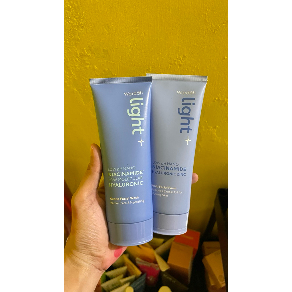 Wardah Light+ Face Wash