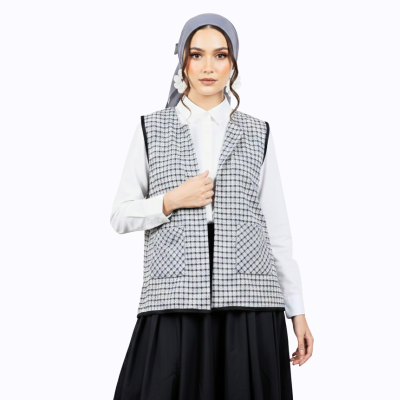 Blazer Batik Wanita - Atasan Batik - Bhatara Batik Jisoo - Outer Batik Modern Tanpa Lengan