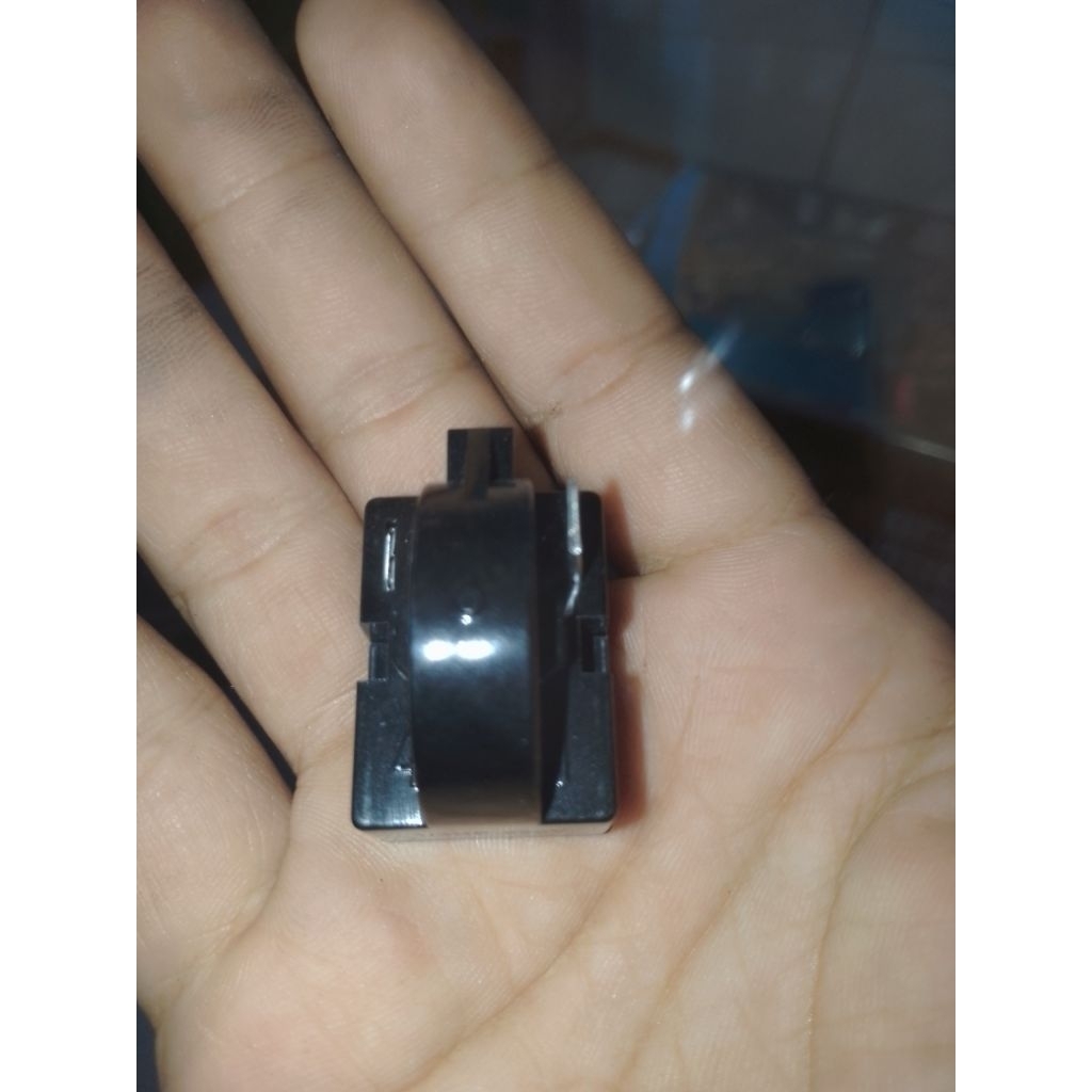 PTC KULKAS KAKI 1 KANAN