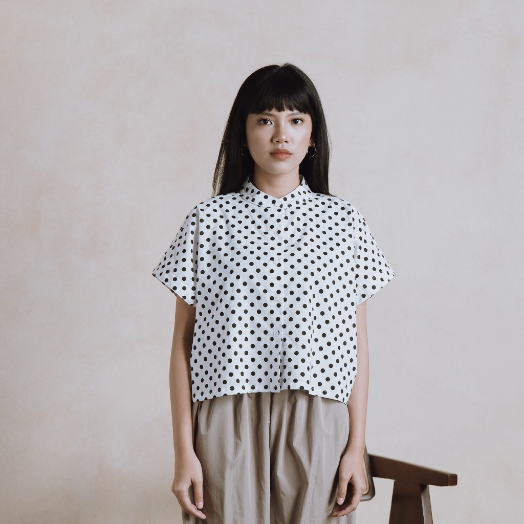 Nymph Dissa Kemeja Pendek Wanita