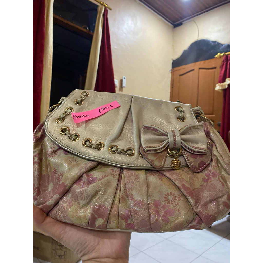 preloved shoulder bag vintage bana bana