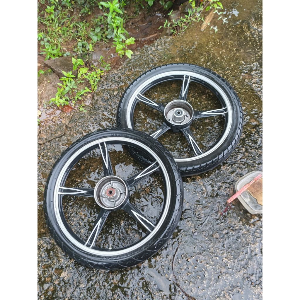 Velg velk nagoya honda astrea prima depan belakang tromol