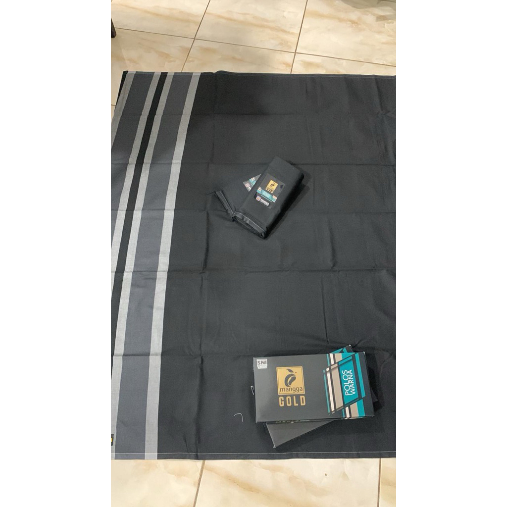 Sarung Mangga Gold Polos