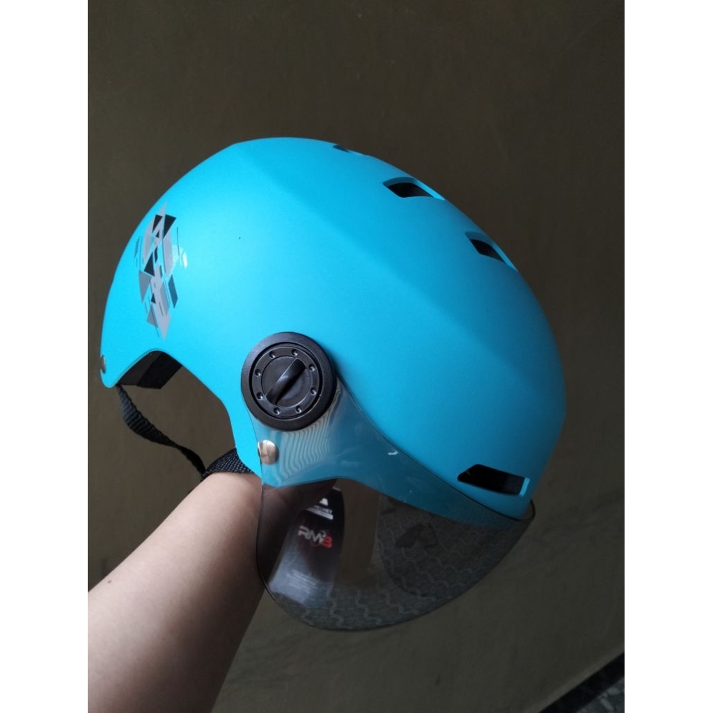 HELM SEPEDA MERK RMB