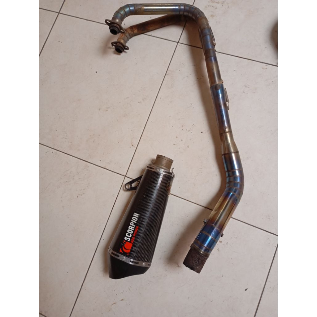 knalpot Scorpion red power Ninja 250 karbon