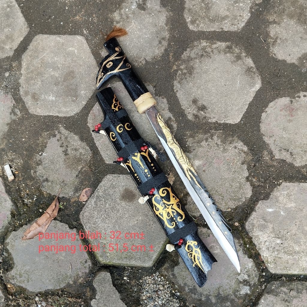 ETNHIC BORNEO | MANDAU MINI BUAT MENARI | MANDAU MINI BUAT SOUVENIR DAN HIASAN DINDING