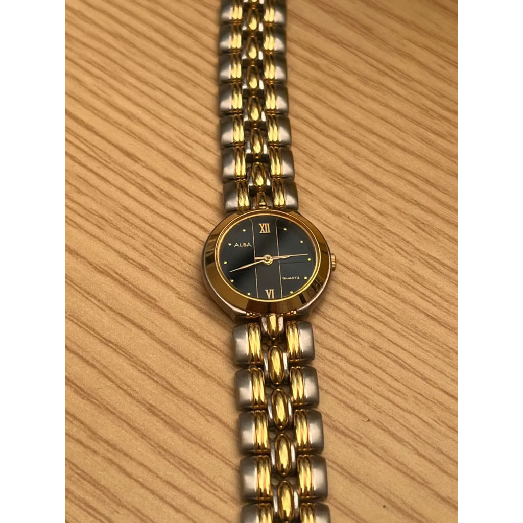 JAM TANGAN WANITA ALBA ATX-92E silver kombinasi jam tangan wanita alba  original