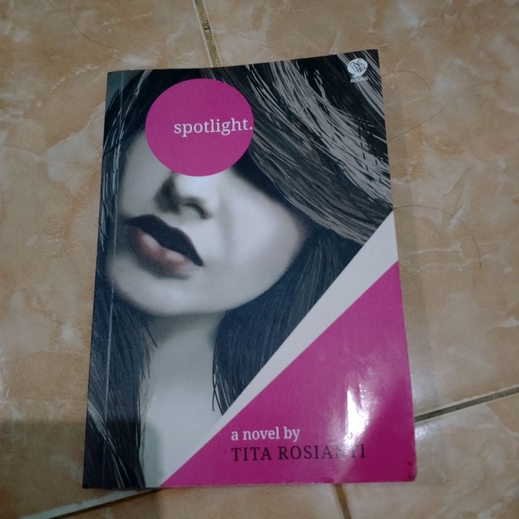 Preloved Novel Spotlight - Tita Rosianti
