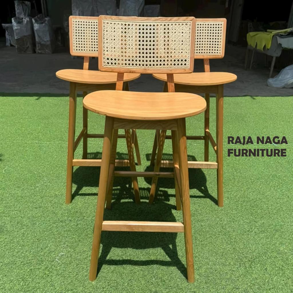 Kursi Bar Kayu Jati Sandaran Rotan Minimalis / Barstool Cafe Estetik