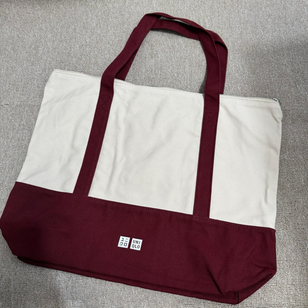 UNIQLO CANVAS TOTEBAG