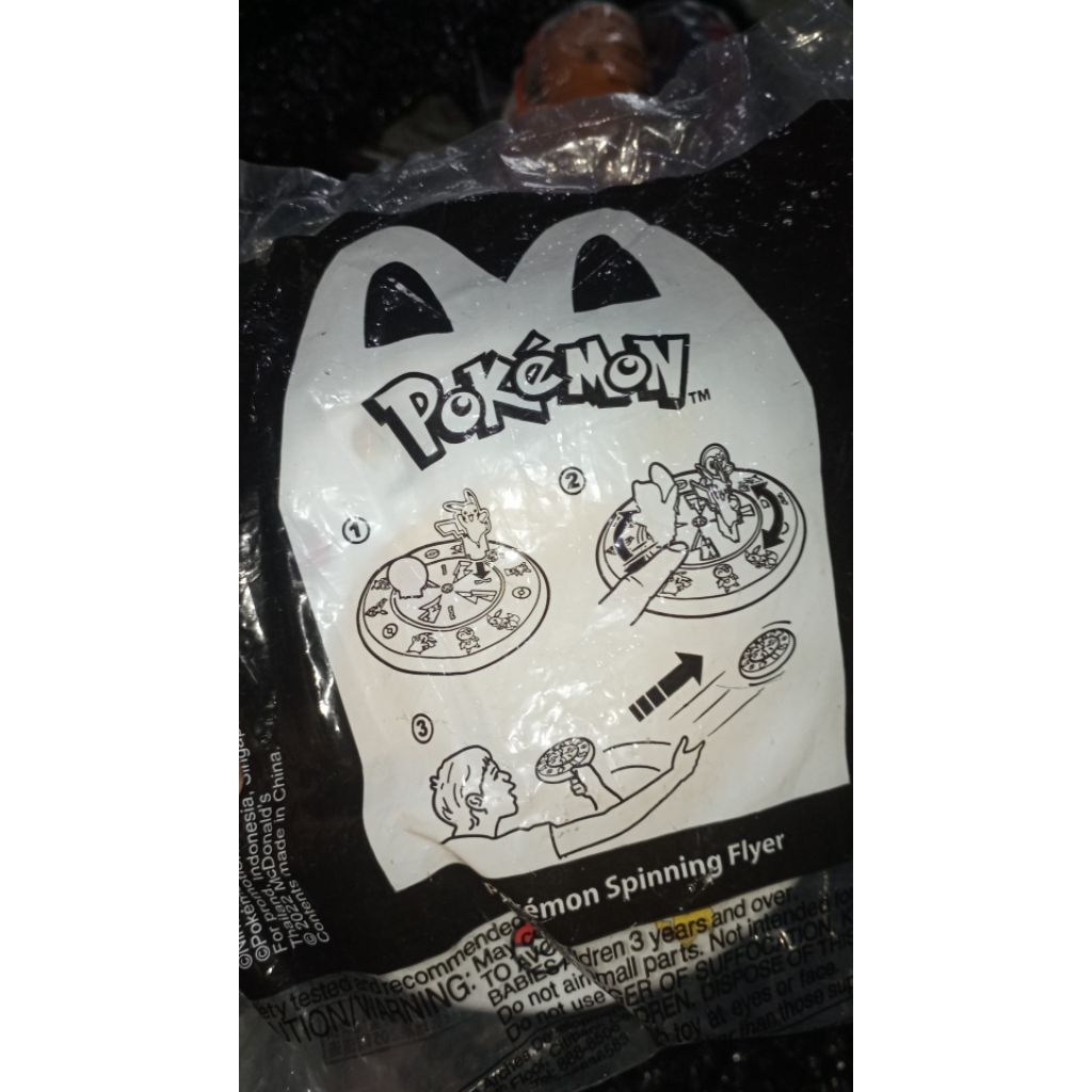 mainan pokemon dari happy meal
