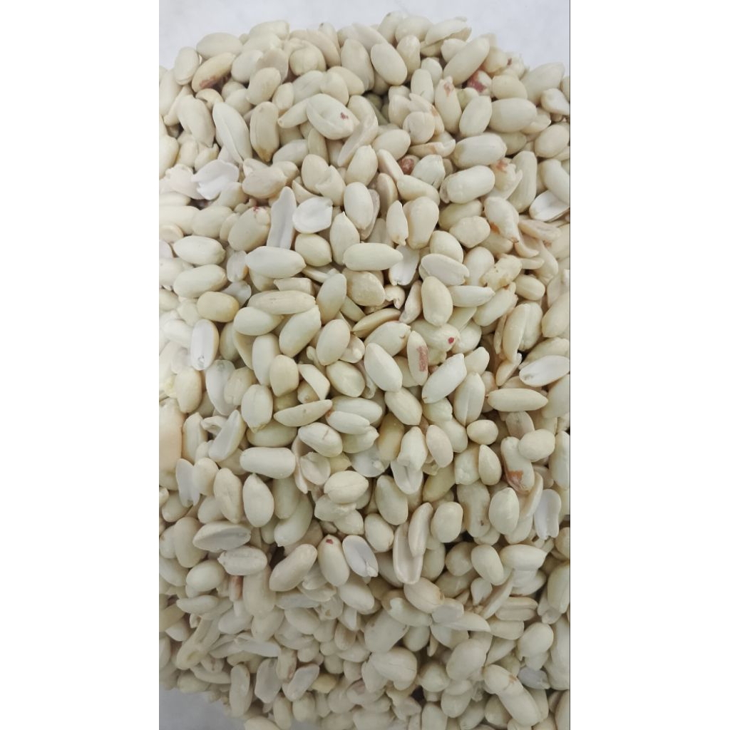 KACANG TANAH KUPAS BESAR