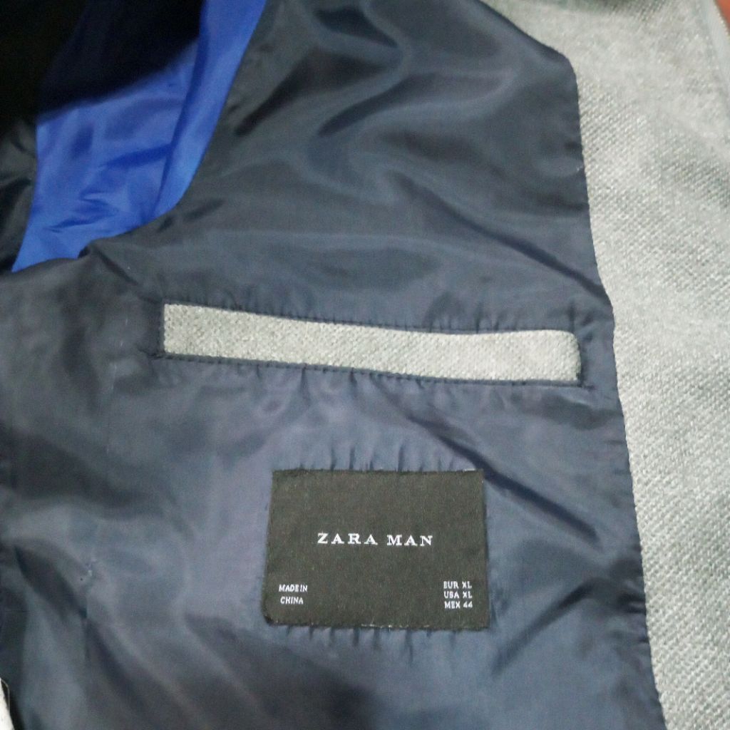 Preloved Jaket Bomber  Zara