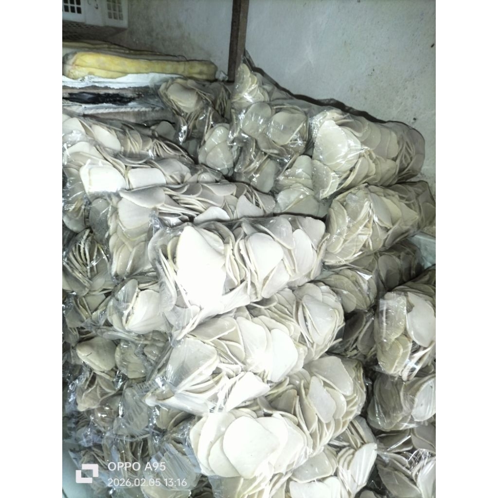 krupuk ikan ada yg polosan dan bunga