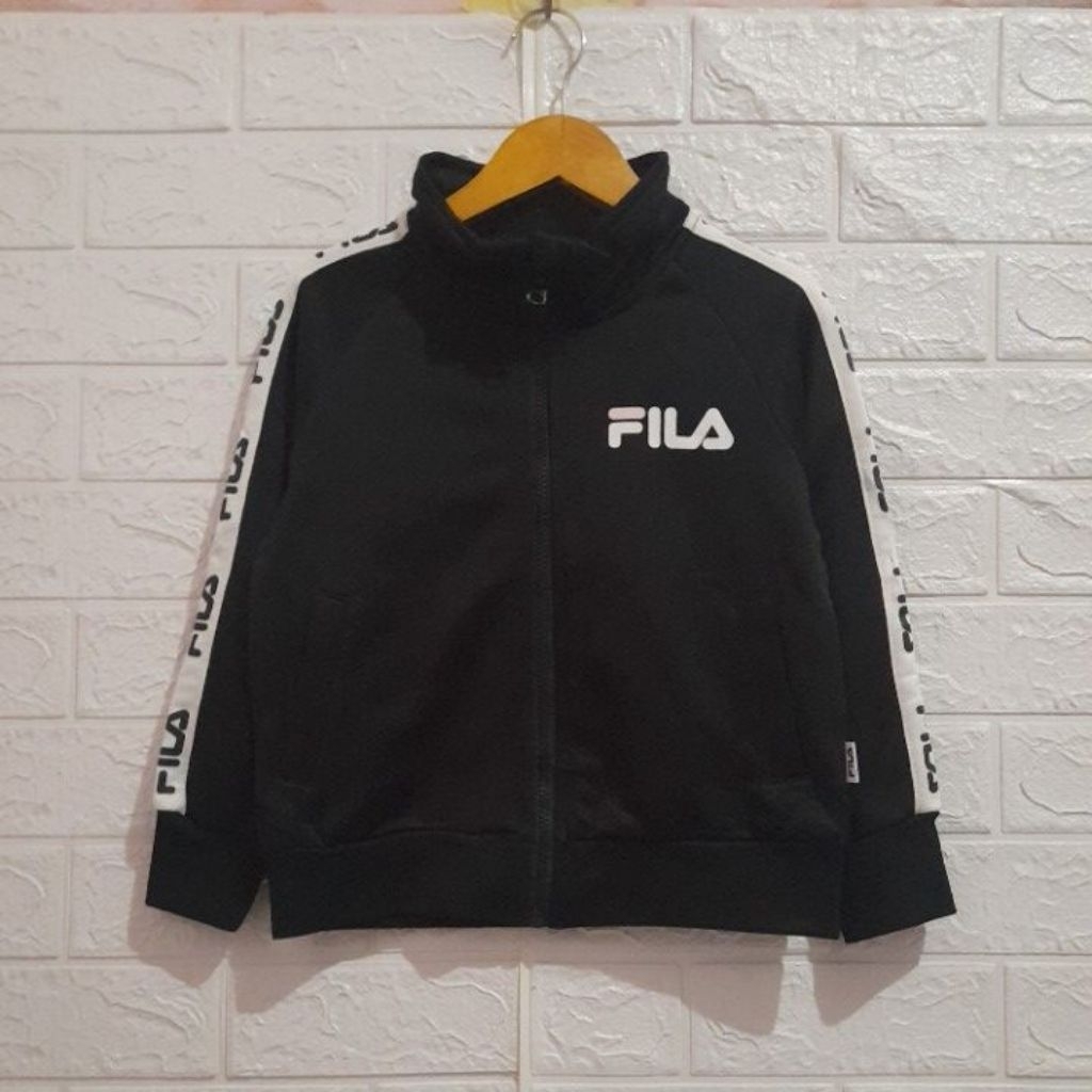 Tracktop anak FILA tapped size 120/LD 76 P 44