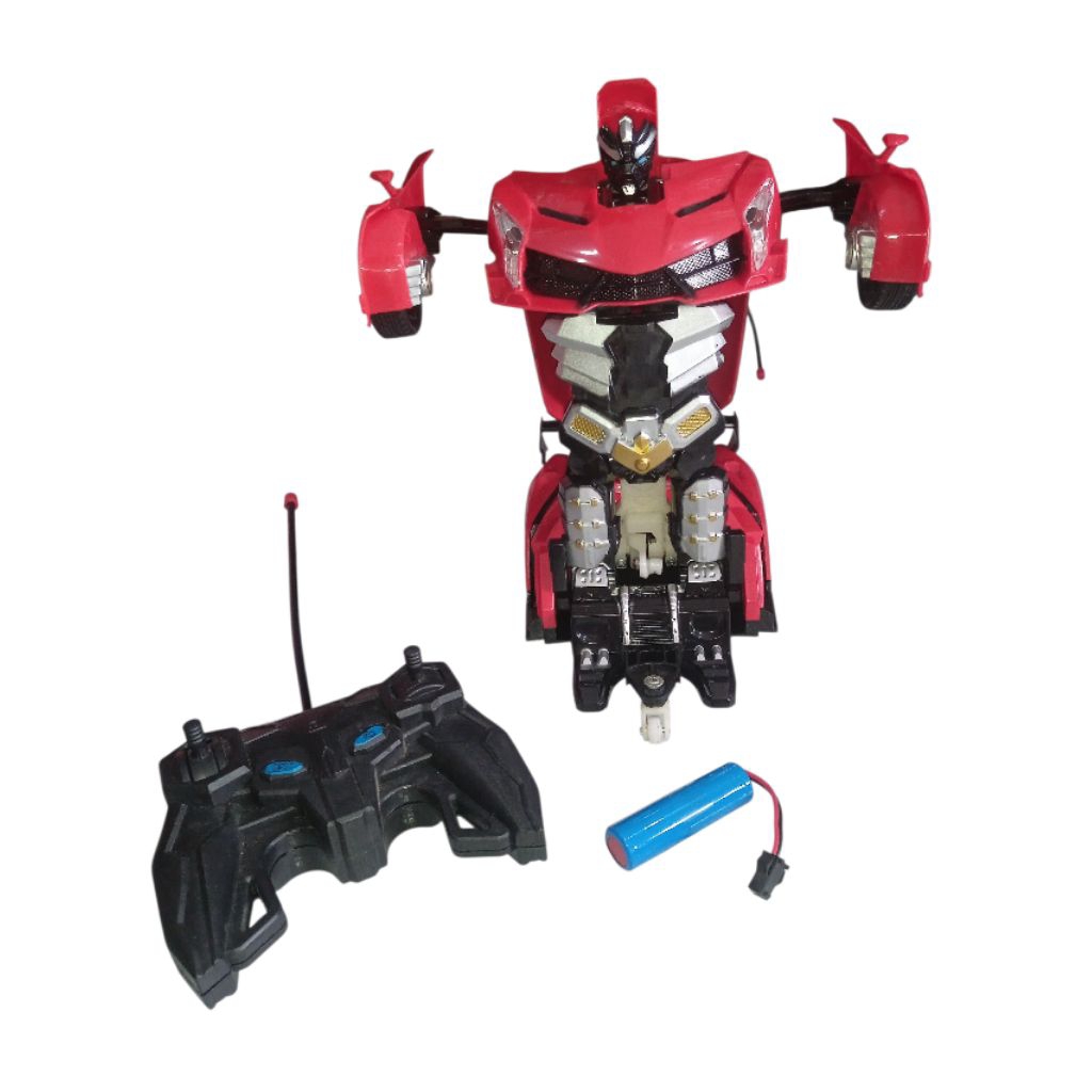 mainan mobil remote control (RC) yang dapat berubah menjadi robot.
