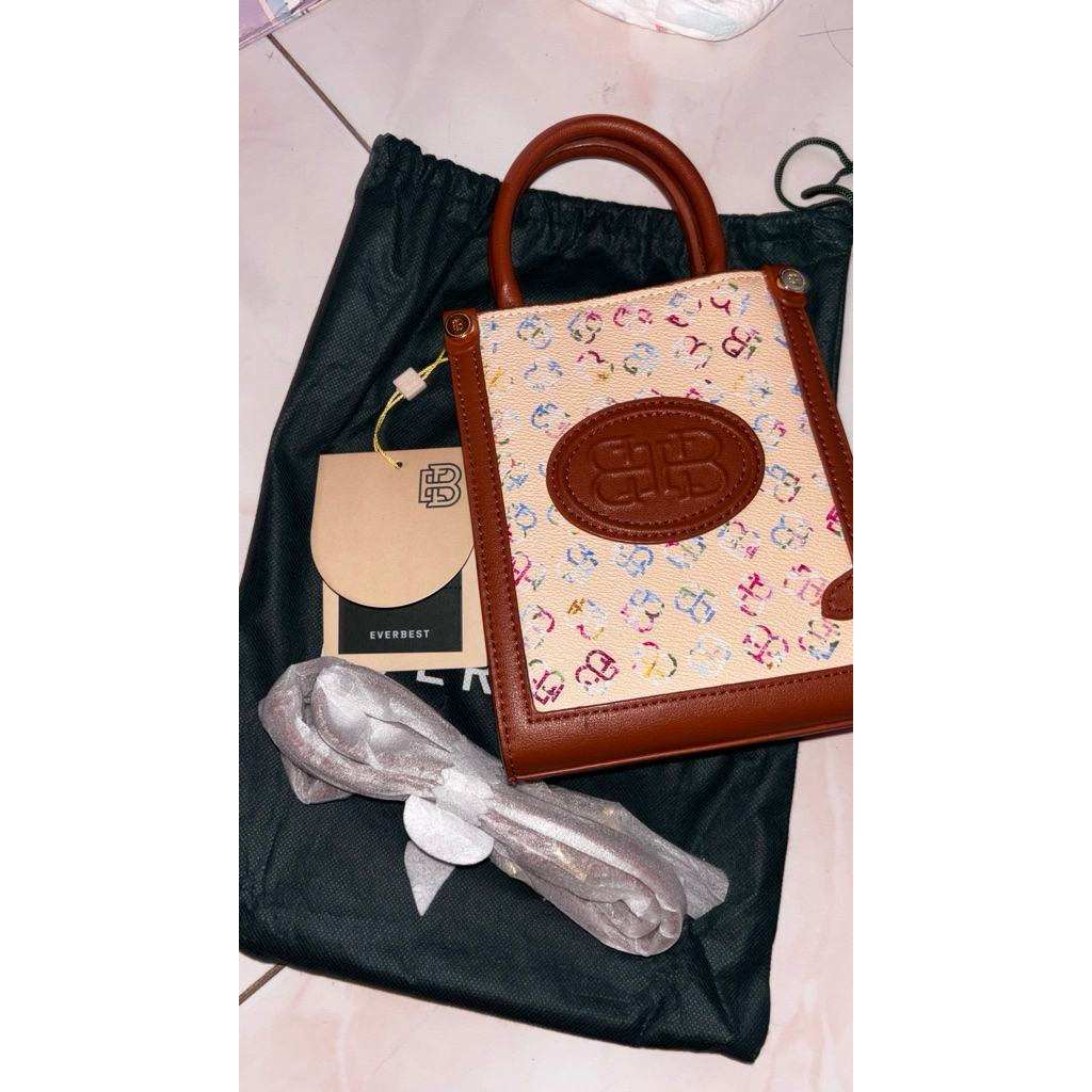 PRELOVED TAS EVERBEST