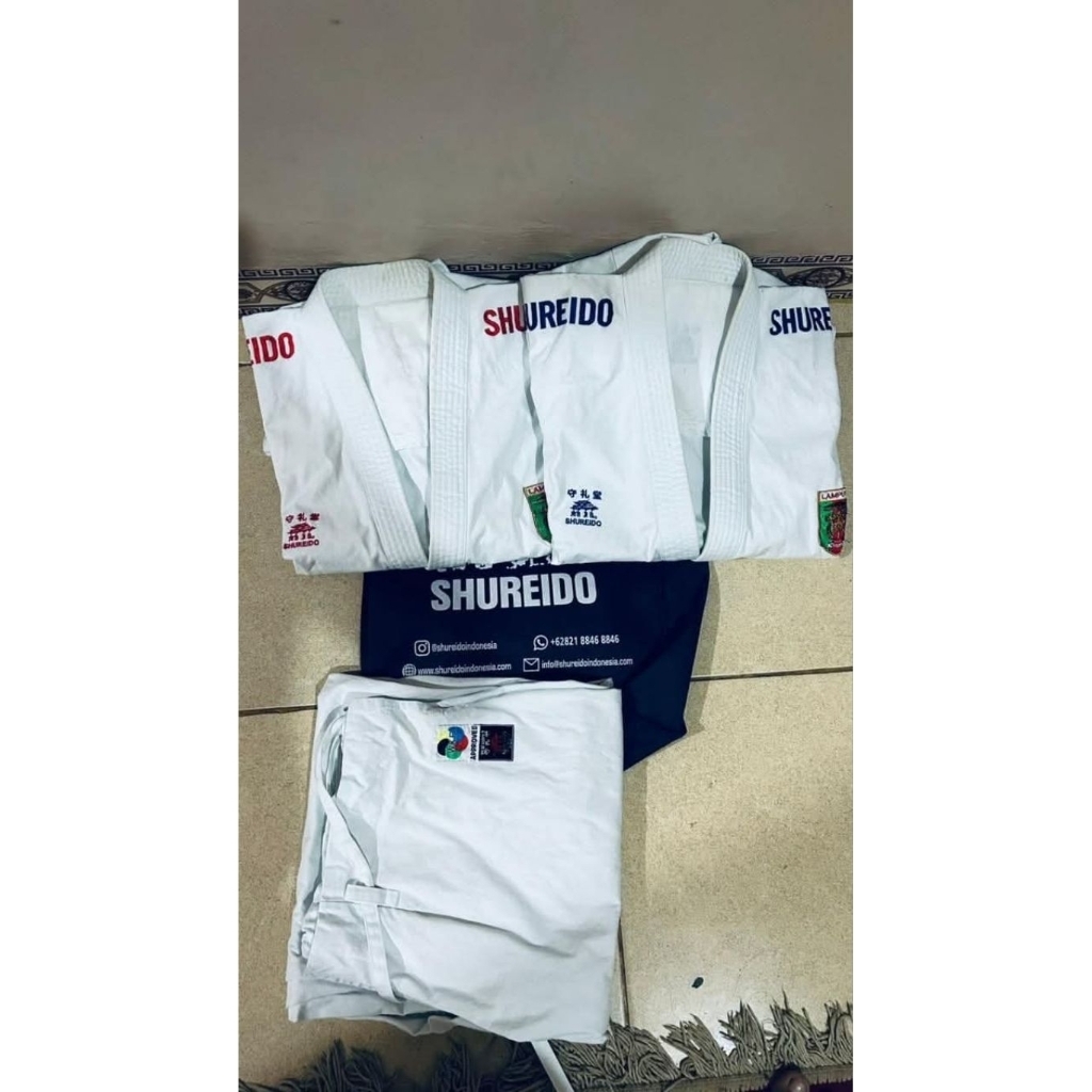 Baju SHUREIDO merah biru